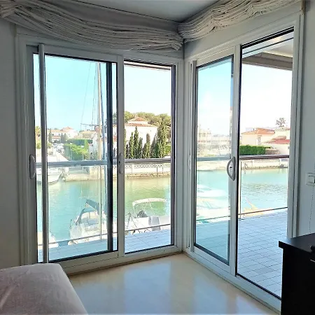 Global Immo 3352 Port Gran Apartment *