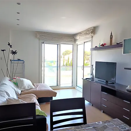 Global Immo 3352 Port Gran Apartamento Rosas